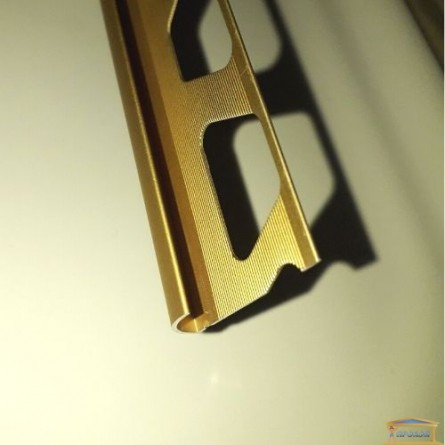 Зображення Профіль зовнішній алюмінієвий для плитки золото матів 2,7 м купити в procom.ua - зображення 3