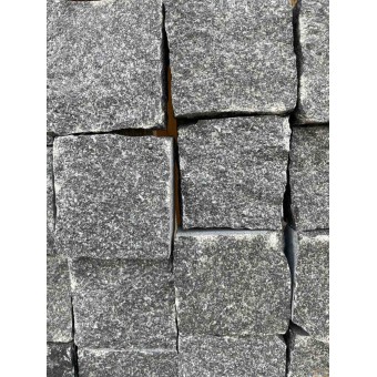 Изображение Брусчатка гранитная  Габро колотая  (10*10*5) 7,5 кв.м купить в procom.ua