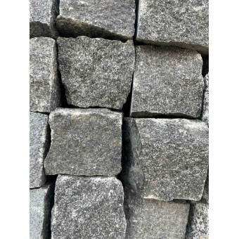 Изображение Брусчатка гранитная Габро колотая  (8*8*8) 5 кв.м -1 т купить в procom.ua