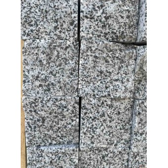 Изображение Брусчатка гранитная Габро пилен эффект (10*10*5) купить в procom.ua