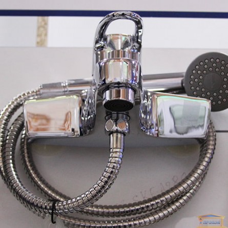 Изображение Смеситель для ванны однорукий кор. гусак Z33-SКЕ-A280 купить в procom.ua - изображение 2
